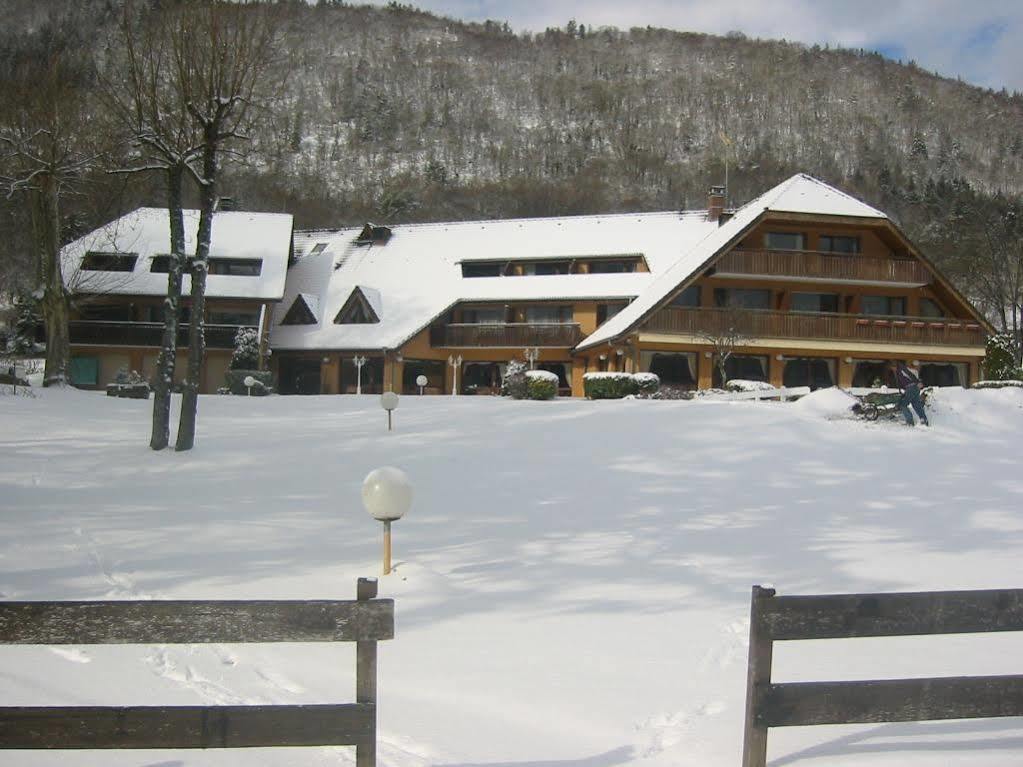 Black Bass Hotel Sévrier Kültér fotó